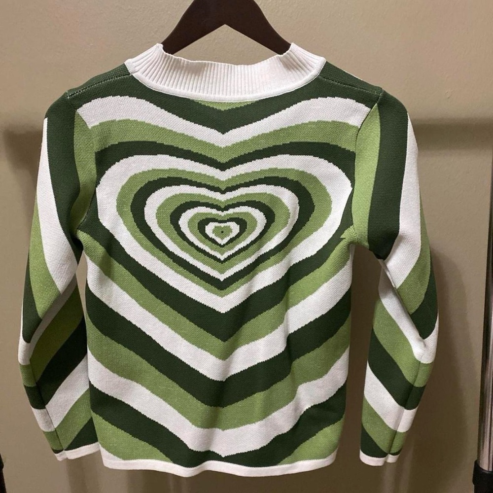Green Spiral Heart Turtleneck Sweater!